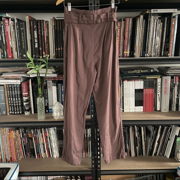 Aritzia Wilfred High Waisted Belted Pants - Picture 3 of 10